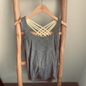 Lululemon Women’s Tank w/ Bra